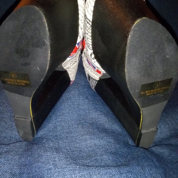 ( RARE !) MONA MIA DYNAMO UK FLAG PRINT  Sculptural Cutout Wedge Booties - Picture 7 of 8